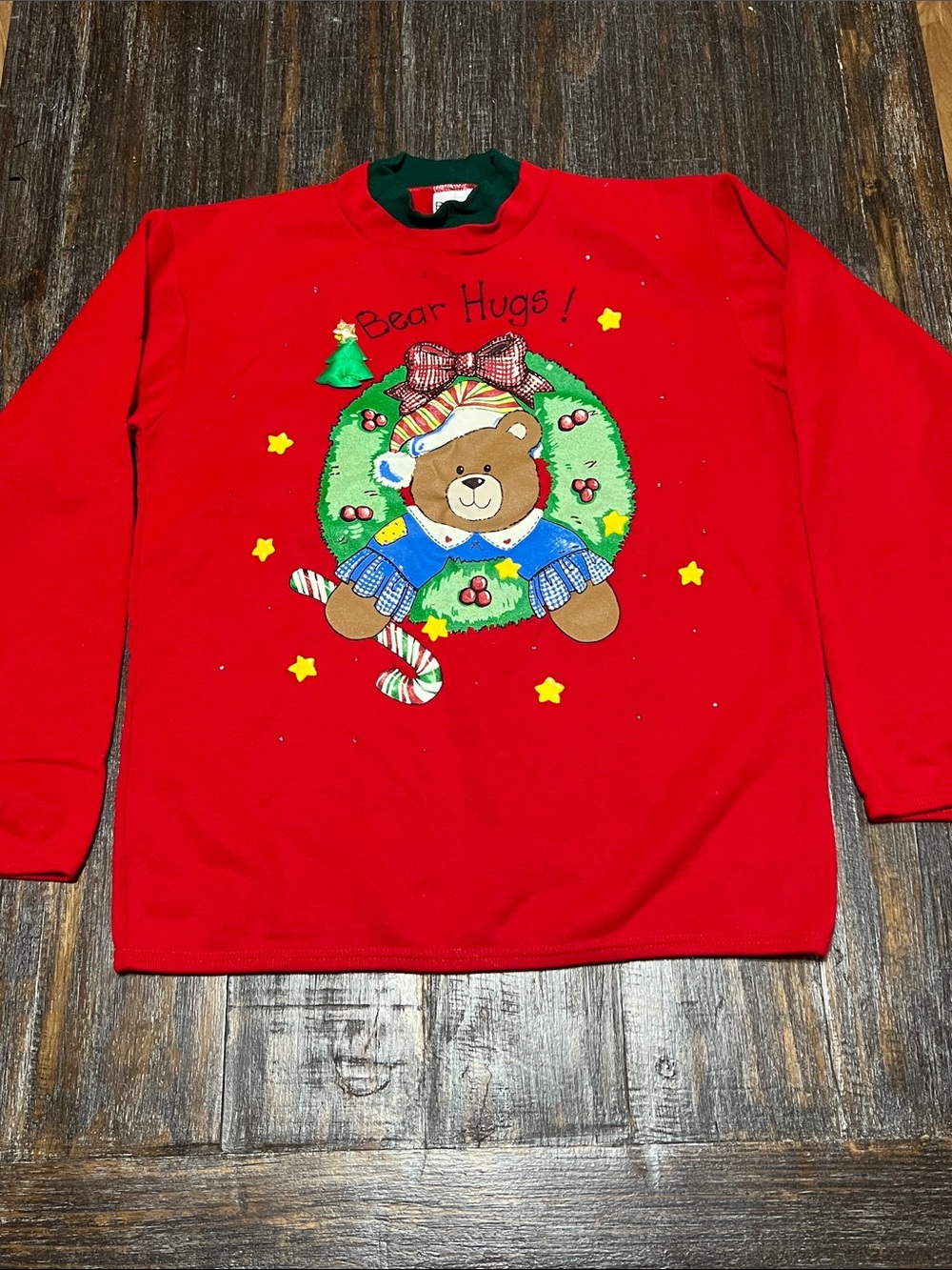 Vintage Basic Editions Red Holiday Bear Wreath Sweatshirt